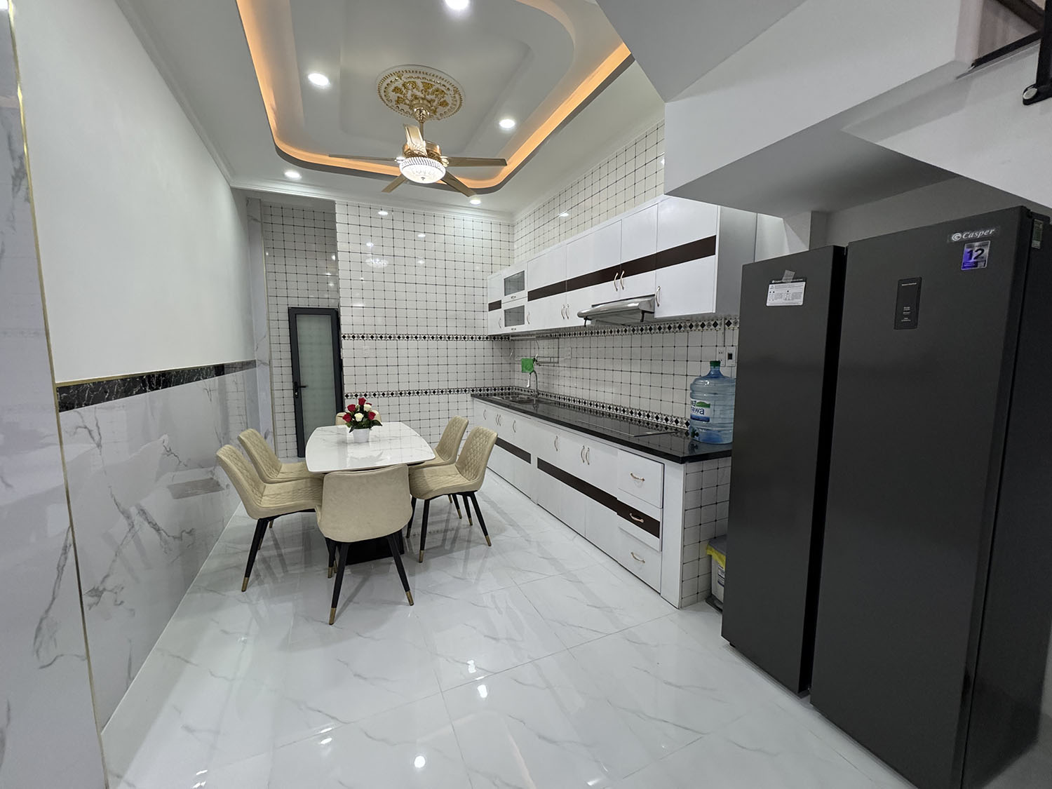 Nhà phố 3 lầu t.kế Tân Cổ Điển, full nội thất cao cấp, hẻm xe hơi khu VIP Lê Lợi-Gần ĐH Công Nghiệp